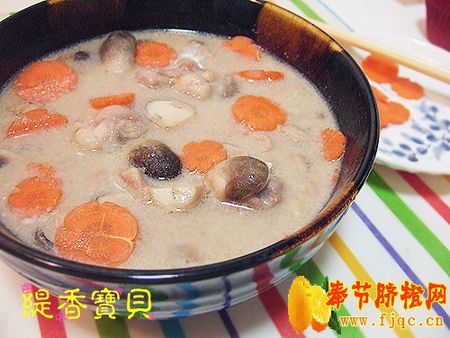 椰汁鸡汤菜谱图片